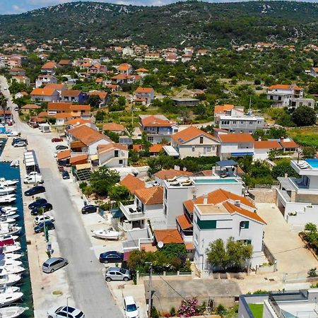 Villa Adastra Vinišće Εξωτερικό φωτογραφία