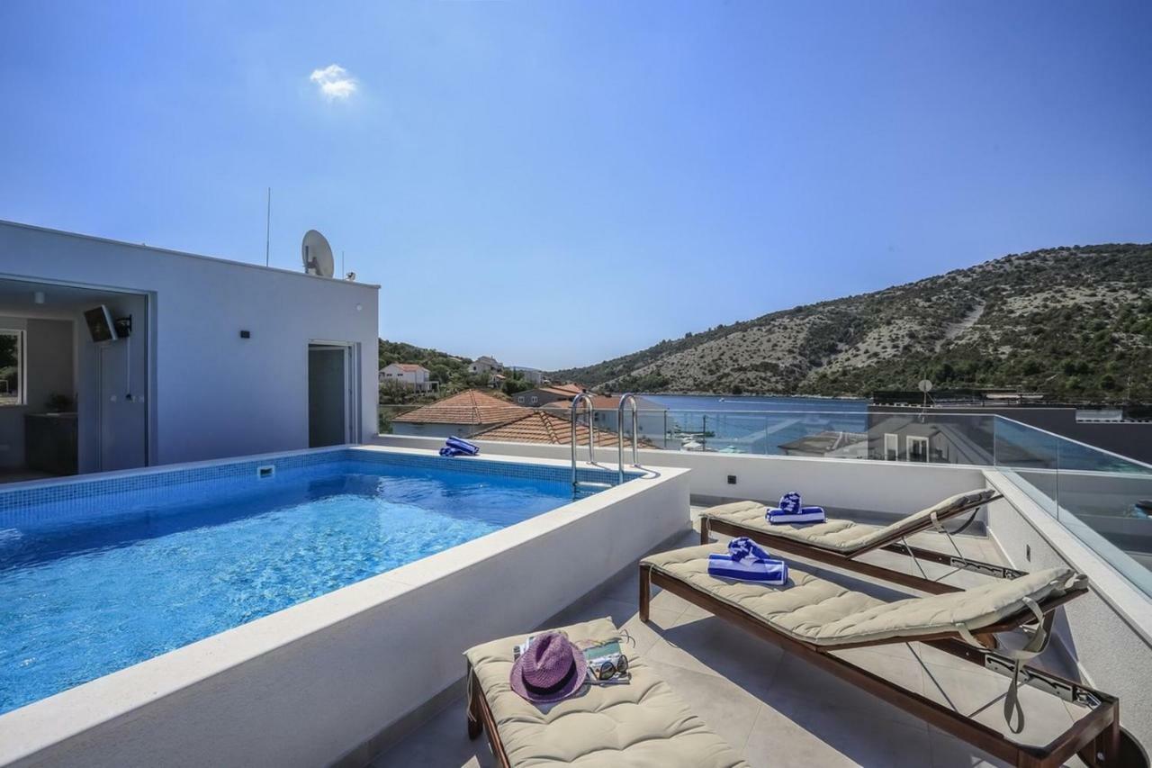 Villa Adastra Vinišće Εξωτερικό φωτογραφία